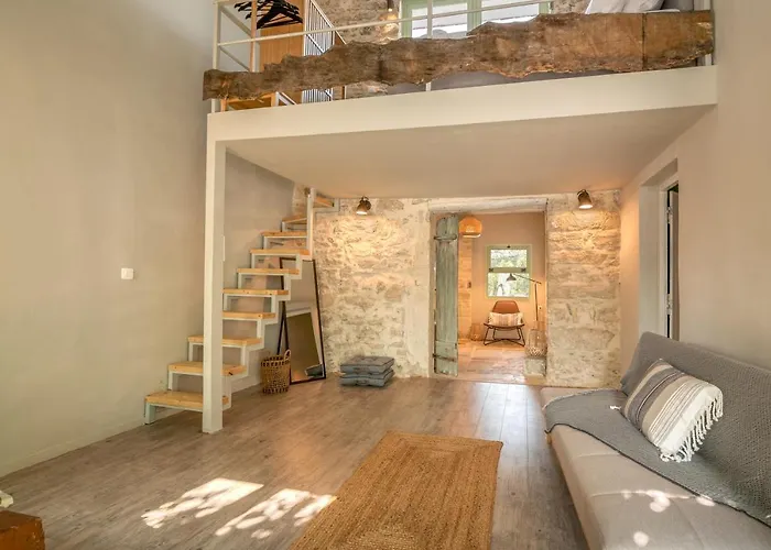 Mourelo Home
