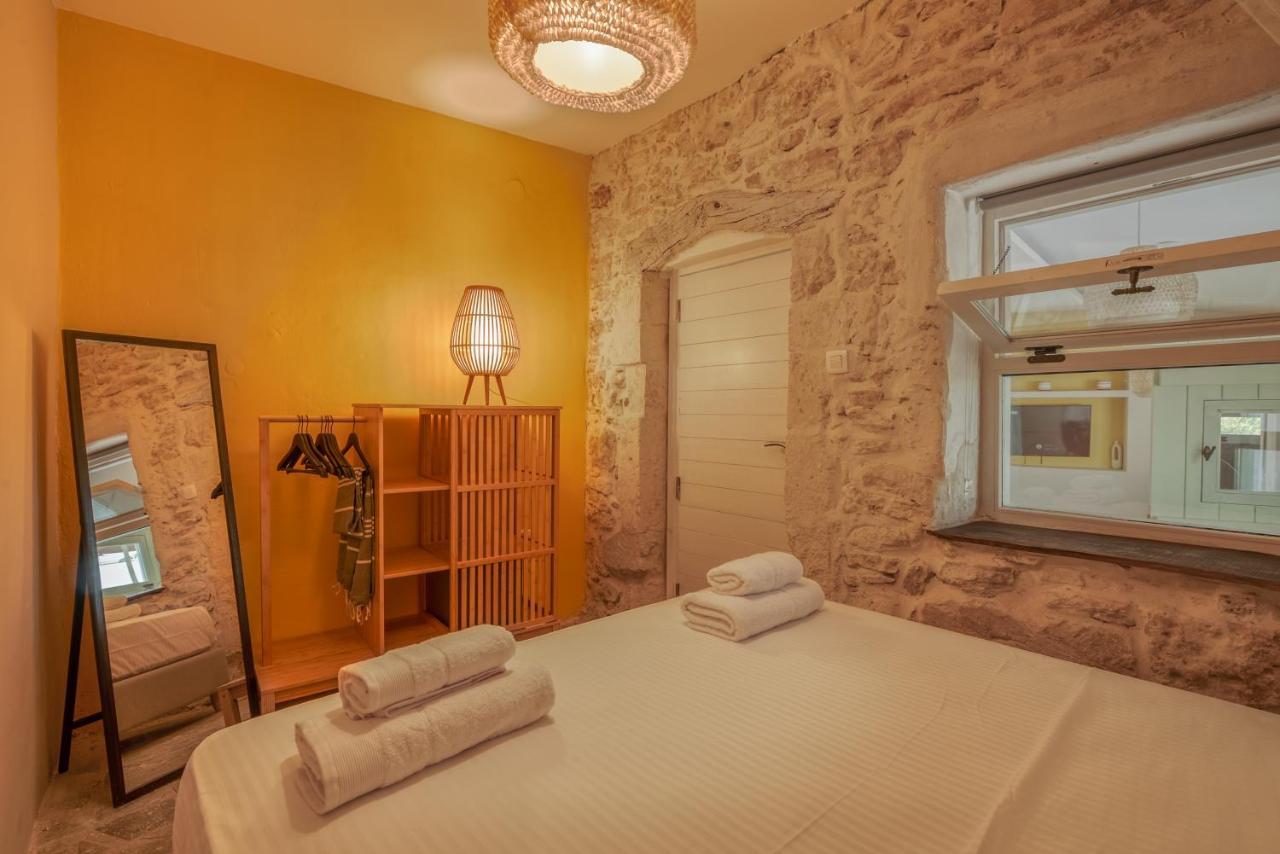 Mourelo Villa *